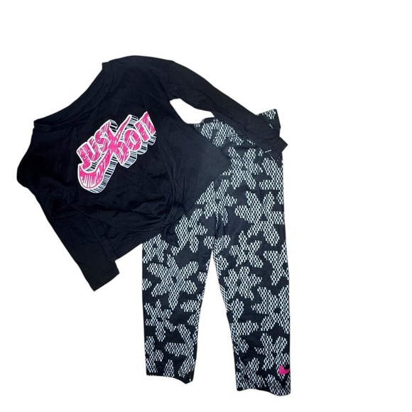 Nike Swoosh Short Sleeve knot waist top & Leggings 2 Pc Set 2t (56) - Picture 1 of 7